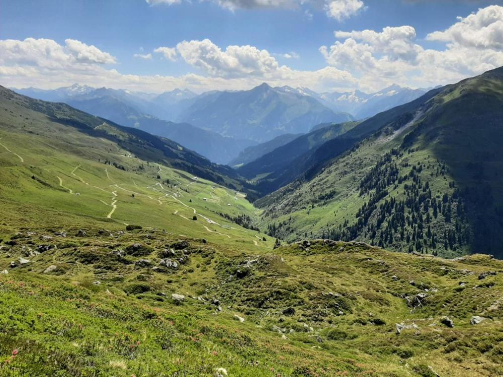 Apartment Wasserfall Im Zillertal Hart im Zillertal Bagian luar foto