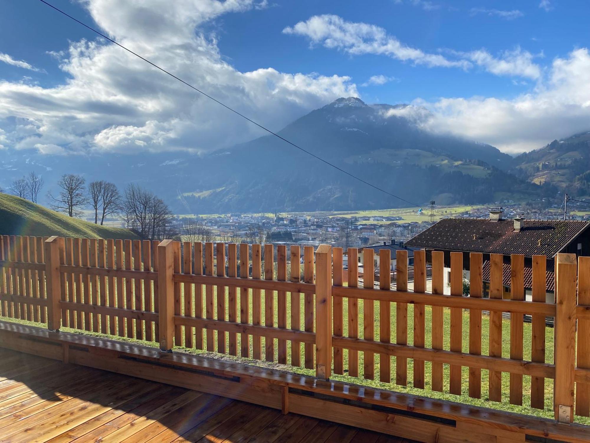Apartment Wasserfall Im Zillertal Hart im Zillertal Bagian luar foto