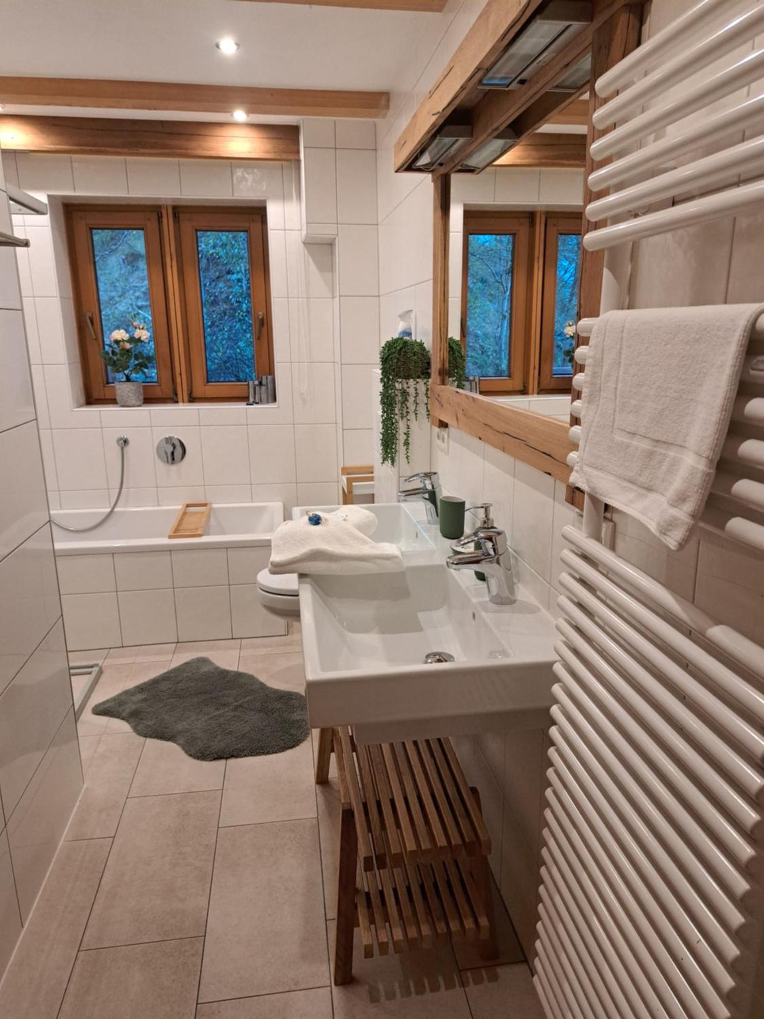 Apartment Wasserfall Im Zillertal Hart im Zillertal Bagian luar foto